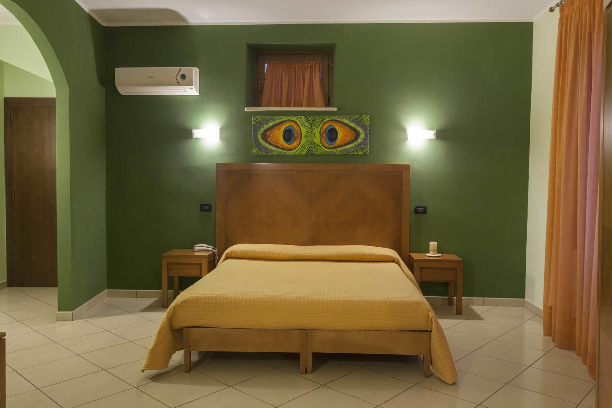 Hotel Federico II Castiglione De Sicilia Exterior photo